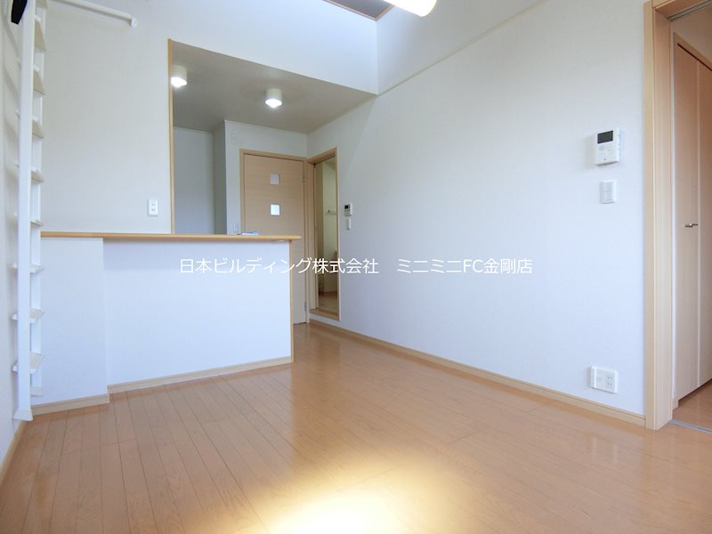 ダイアナ　レイク リビング