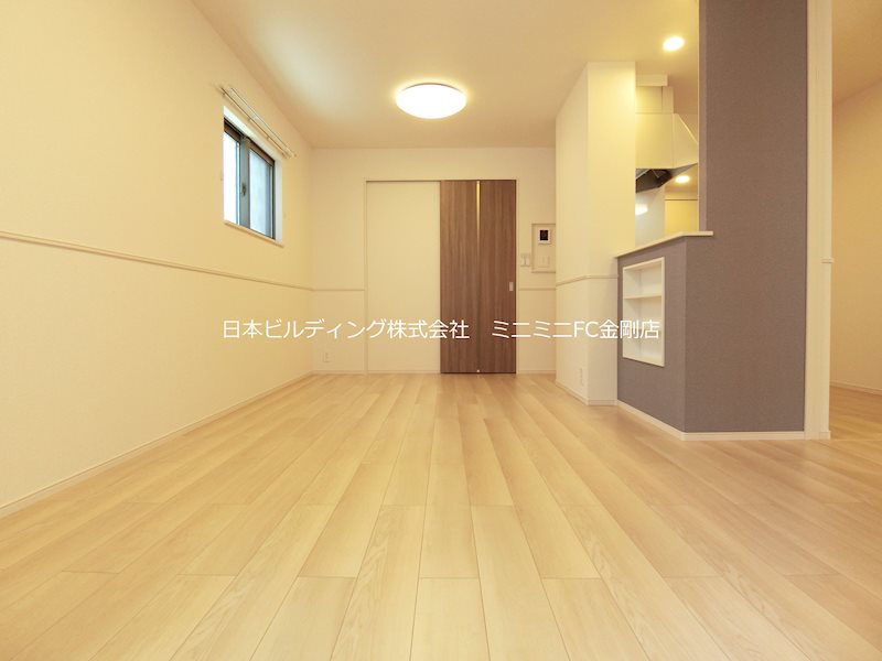 エレガント茱萸木Ⅲ リビング