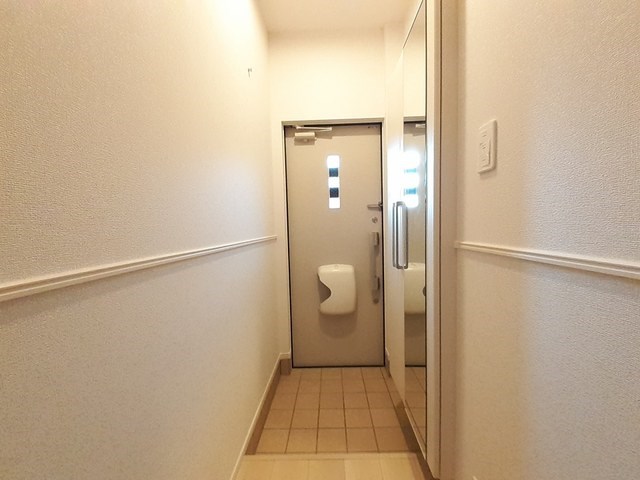 グラスランド・ウェル 玄関