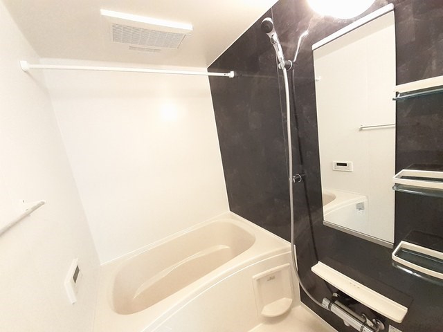 グラスランド・ウェル 風呂画像