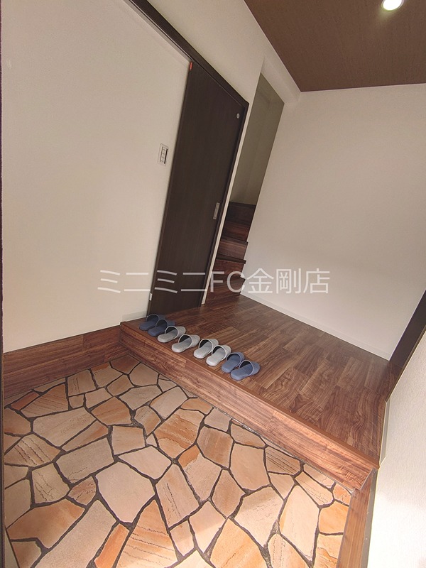 REIWA伏山戸建 玄関