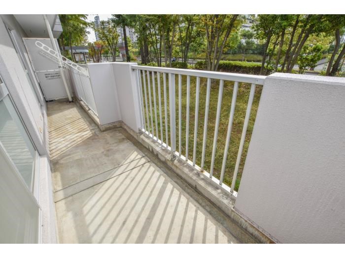 URいぶき野三丁目団地2号棟  ベランダ