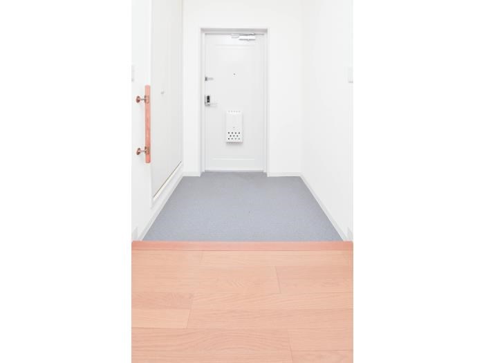 URいぶき野三丁目団地7号棟  玄関
