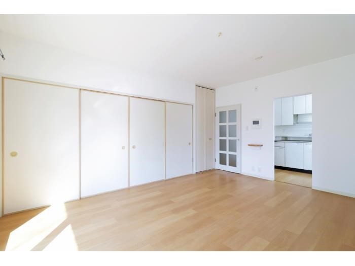 URいぶき野三丁目団地7号棟  リビング