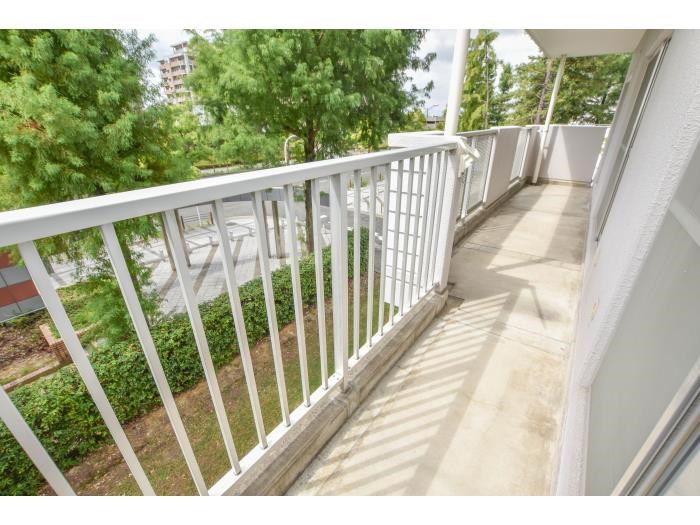 URいぶき野三丁目団地7号棟  ベランダ