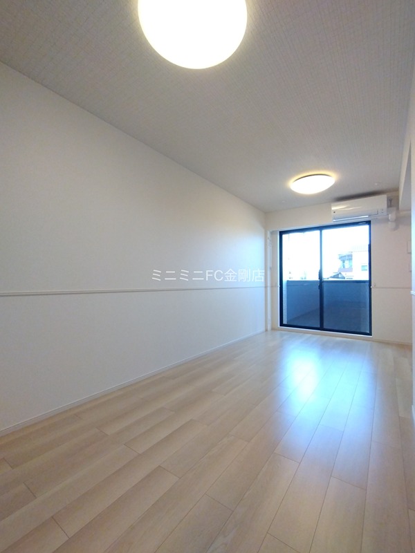 エヌ　プラス その他9