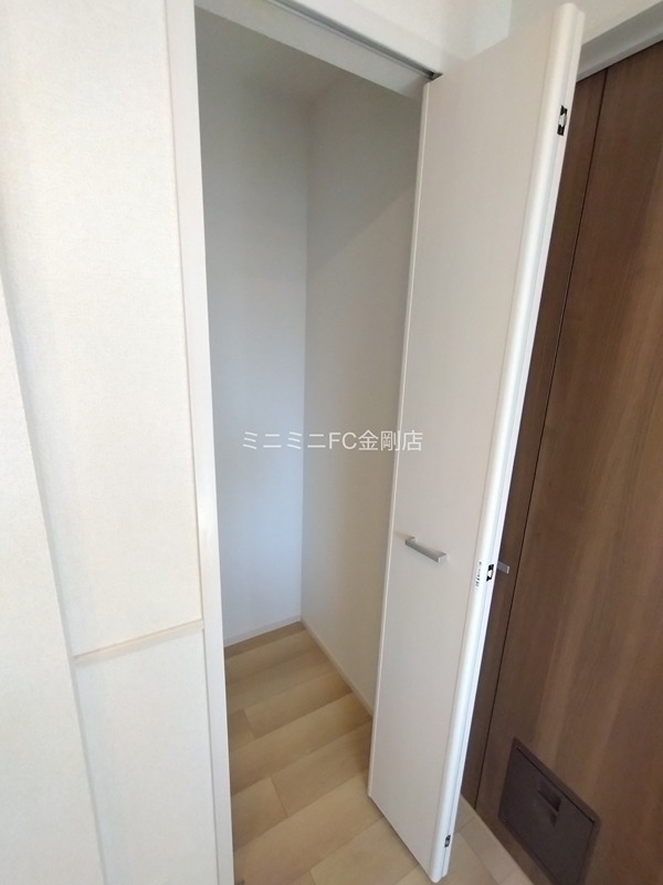 エヌ　プラス その他6