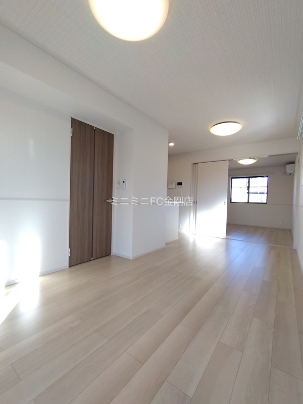 エヌ　プラス その他7