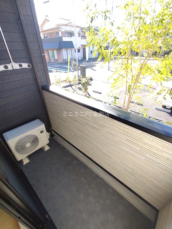 エヌ　プラス ベランダ