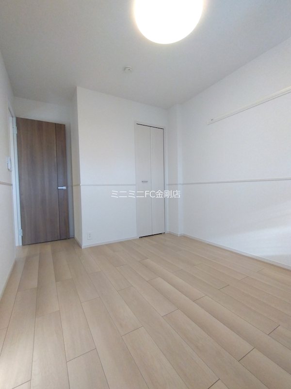 エヌ　プラス その他7