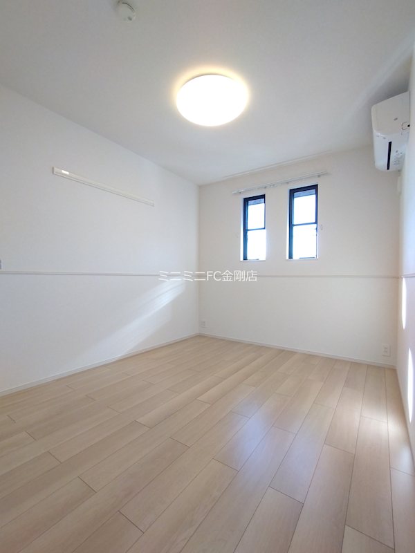 エヌ　プラス その他16