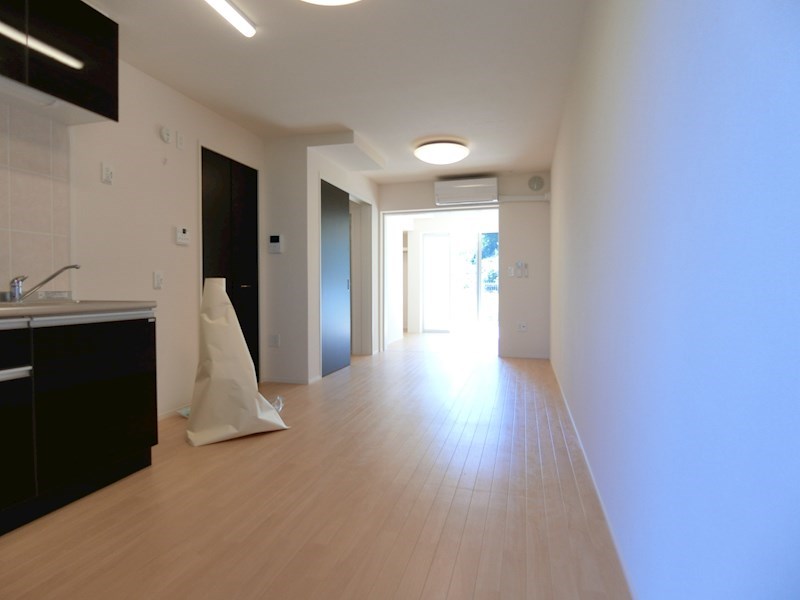 サンプレス リビング