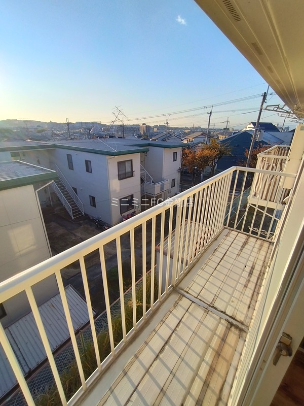 シャトー・ド・イワネ17号館 ベランダ