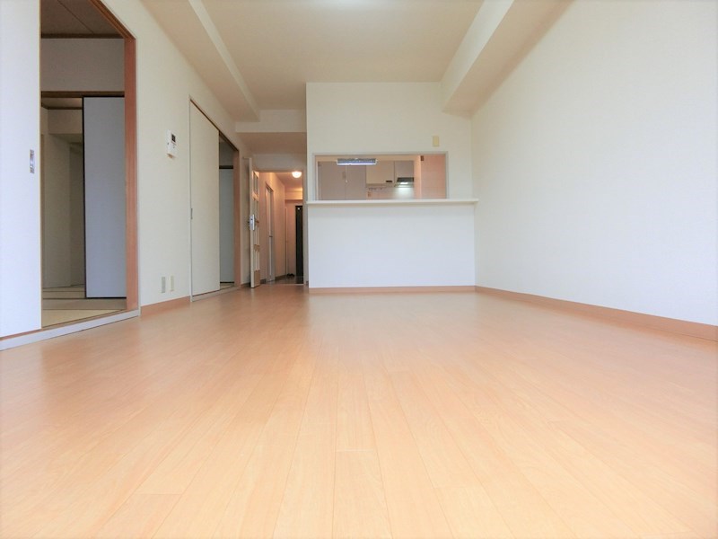 エレガントライフマンション リビング