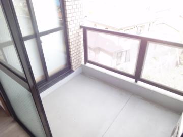 フリーディオ富田林市 ベランダ