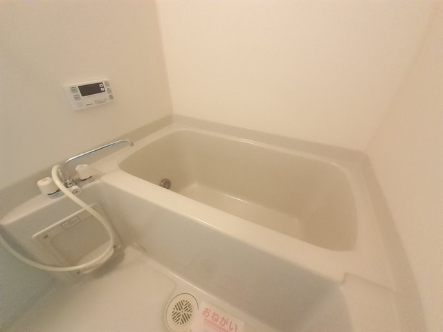 ヴィラ　グッド　ラックB棟 風呂画像