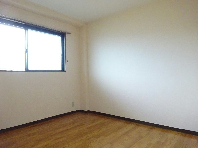 EverGreen泉ヶ丘1号館 ベッドルーム