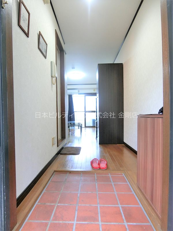 アドバンス錦織 玄関