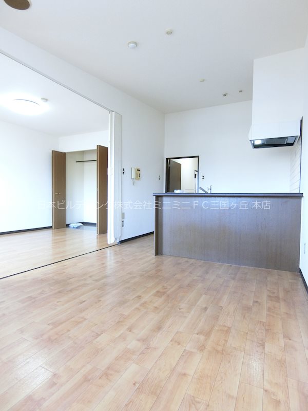 E･Toneハイツ リビング