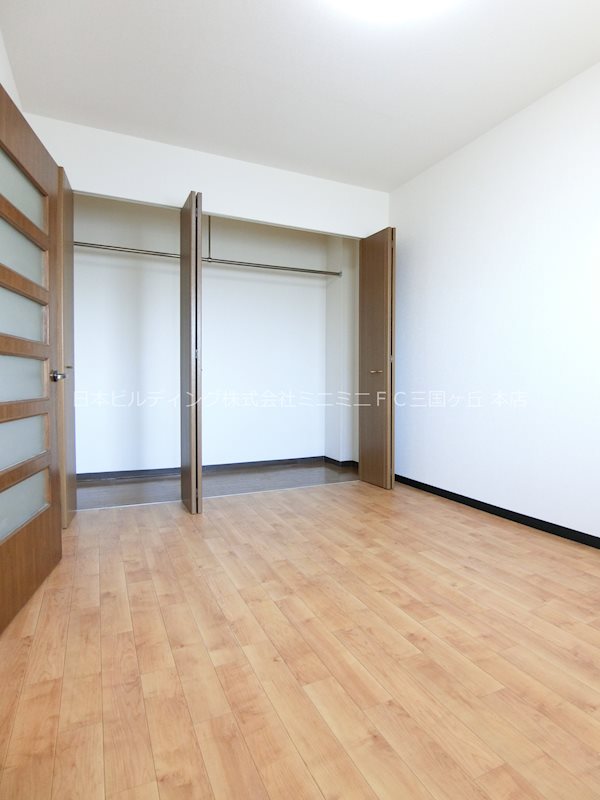 E･Toneハイツ ベッドルーム