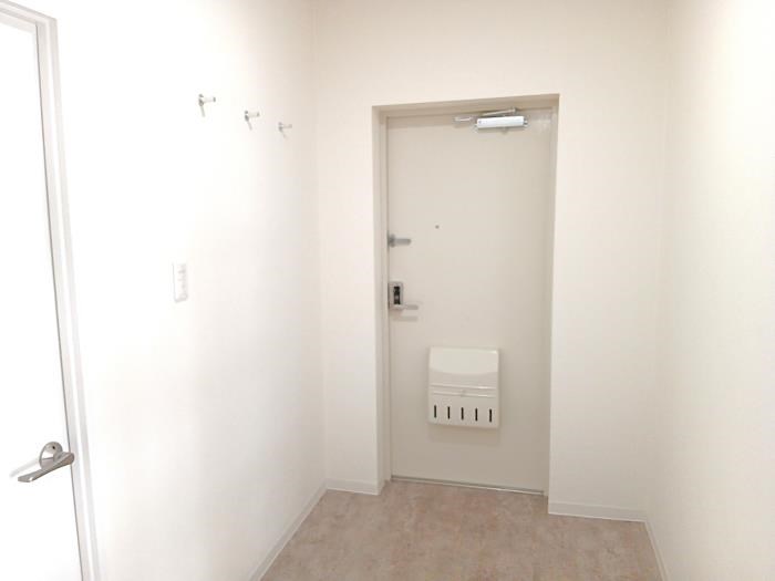 UR泉北城山台二丁団地24号棟 玄関