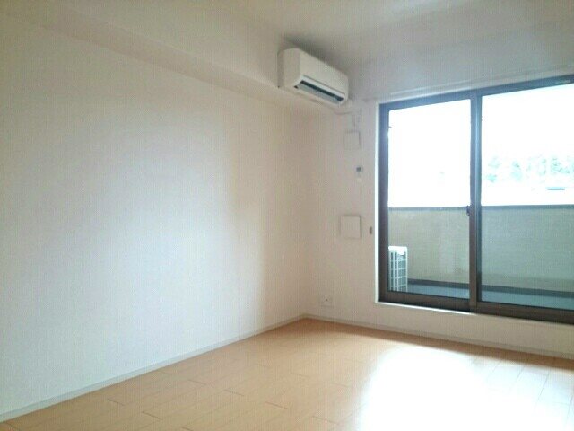 サンリットガーデン リビング