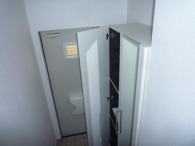 ヴィラパストラーレ 玄関