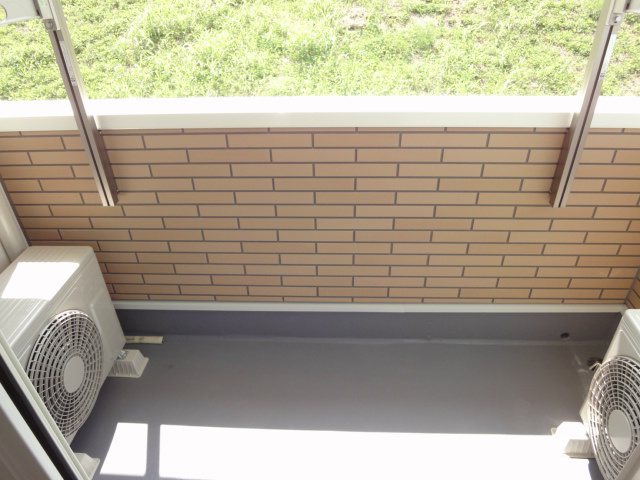 ホームズ豊田　ウエスト ベランダ