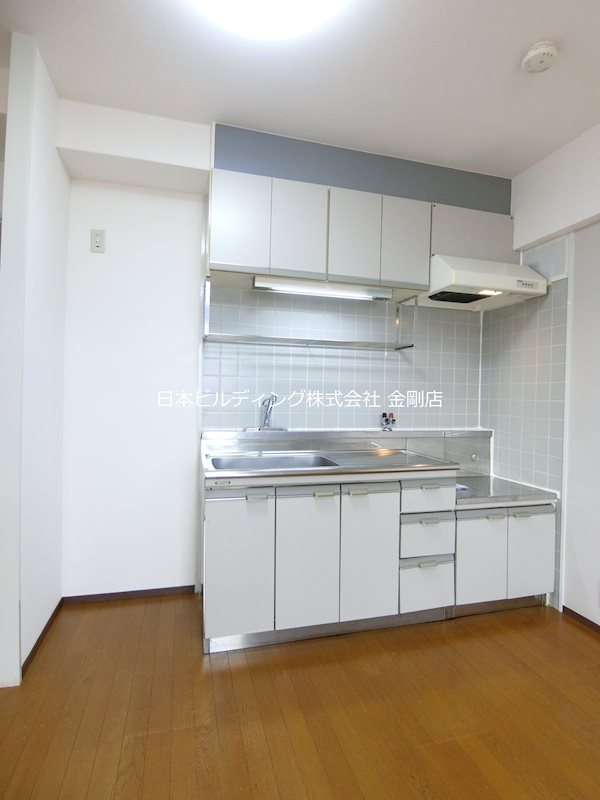 メゾンアザレア キッチン