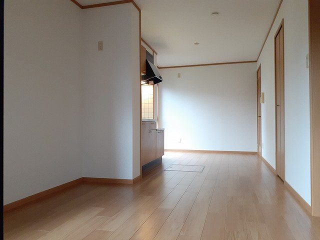 レーゲンボーゲン大美野 リビング