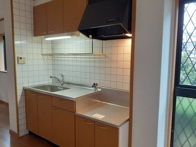 レーゲンボーゲン大美野 キッチン