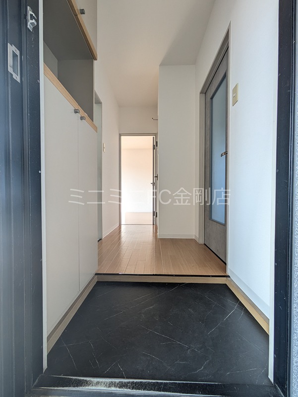 サンモール西井 玄関