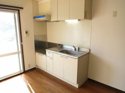 メゾン栄. キッチン