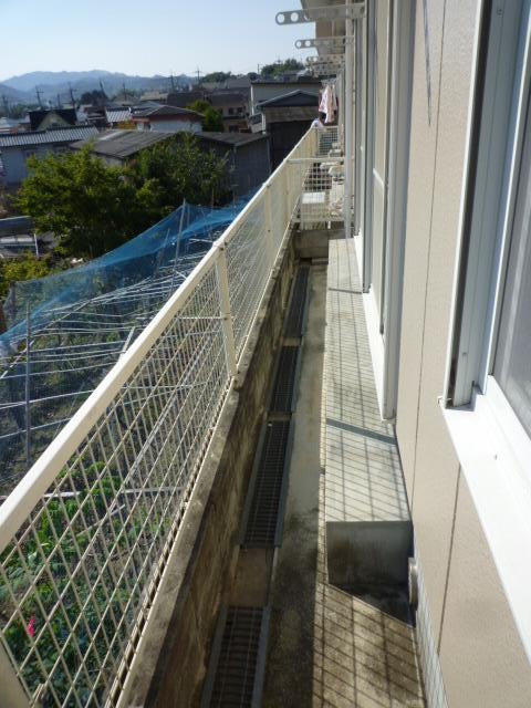 メゾン栄. ベランダ