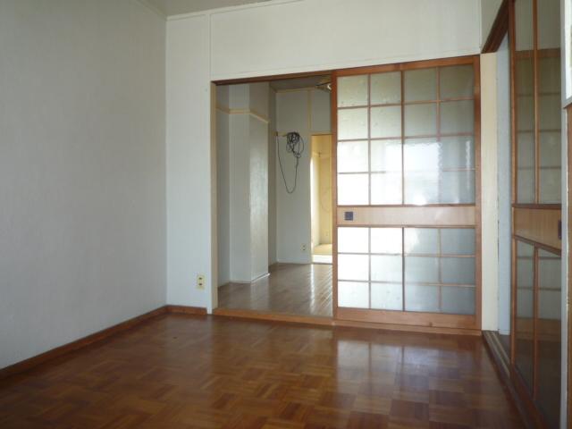 ひとみマンション リビング