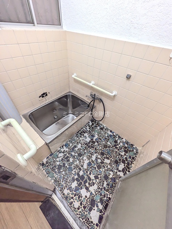 富田林市南大伴町2丁目戸建 風呂画像