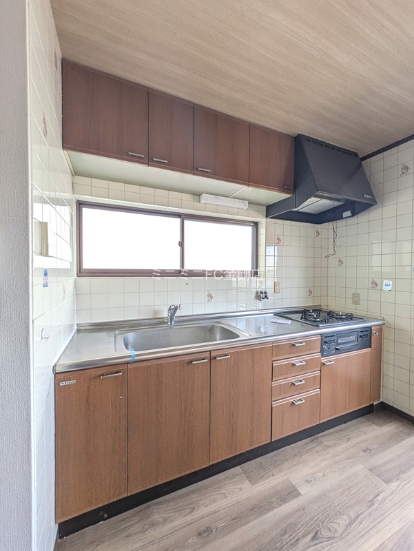 東板持町3丁目戸建 キッチン