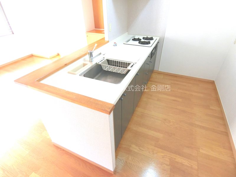 ガーデンシティコープ金剛東8棟 キッチン
