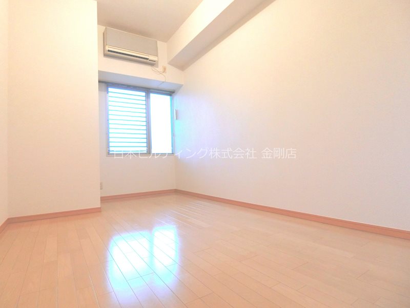 ガーデンシティコープ金剛東8棟 ベッドルーム