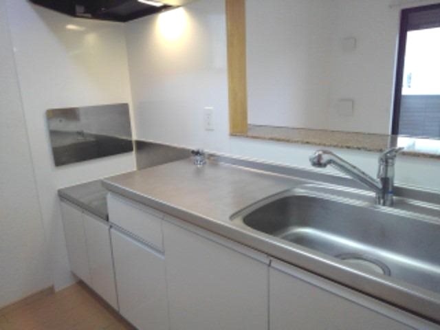 メゾン　リュミエール キッチン