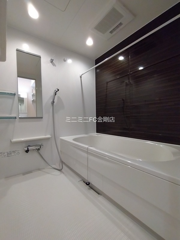 ポルチュラーカ 風呂画像