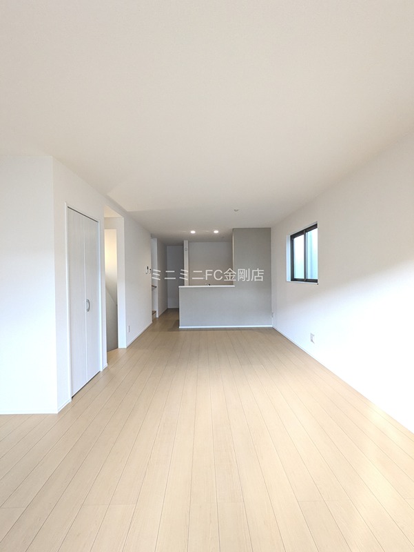 堺市東区南野田戸建 リビング