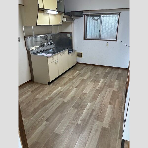 マンション宝寿 リビング