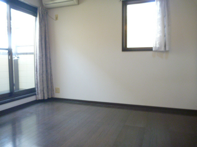 ハイツサンマルク ベッドルーム