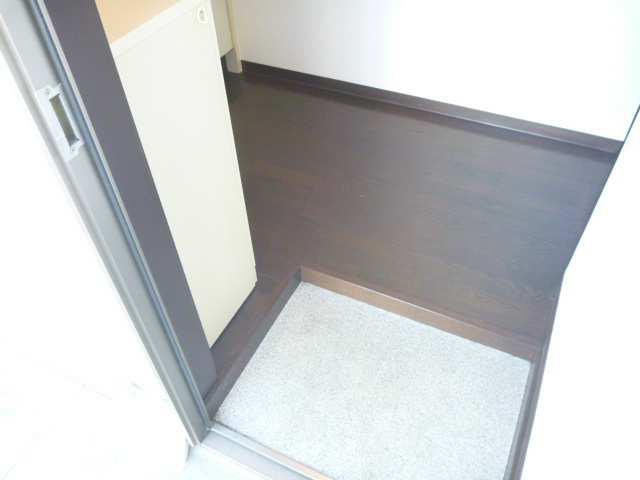 ハイツサンマルク 玄関