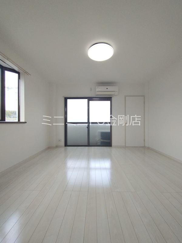 アミューズＳＵＧＡ ベッドルーム