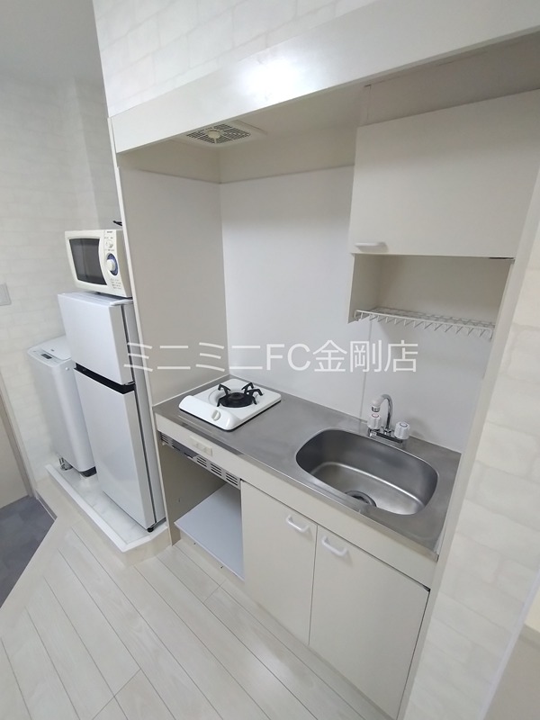 アミューズＳＵＧＡ キッチン