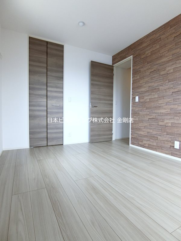 メゾンドール北野田 ベッドルーム