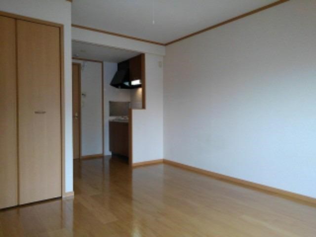 プリンスコート リビング