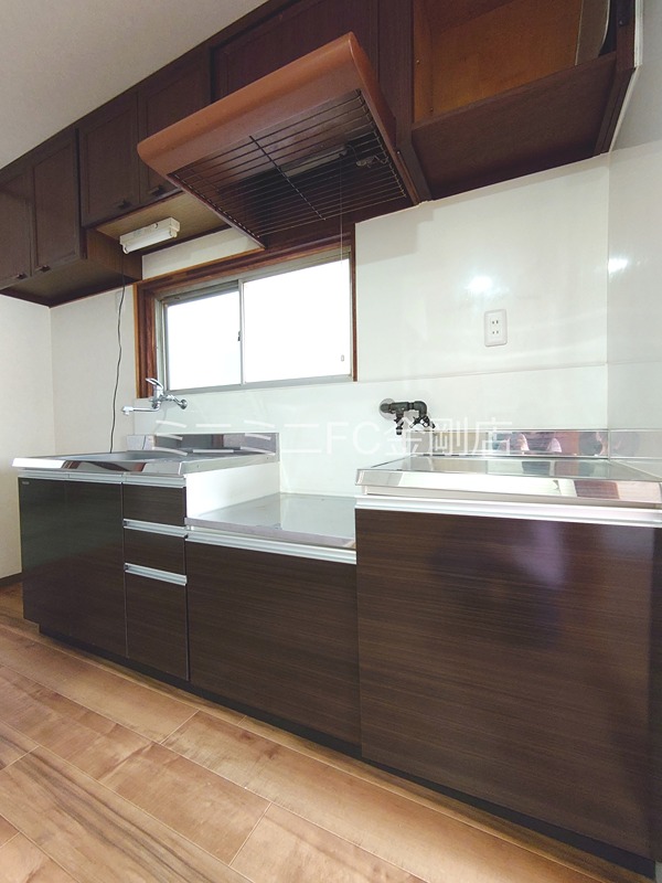 西板持町戸建 キッチン